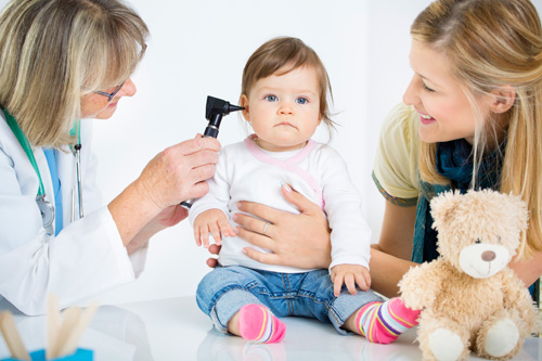 dr-toddler-ear-exam-500px
